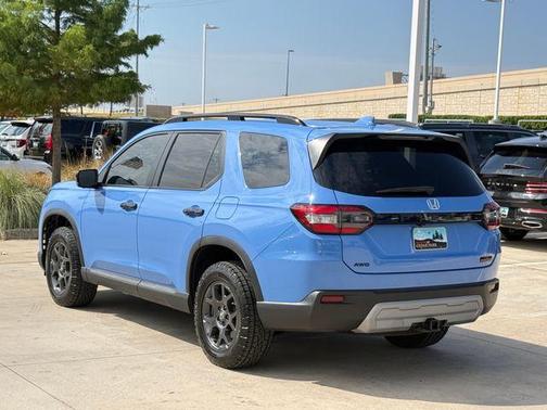 Sky 2025 Honda Pilot TrailSport
