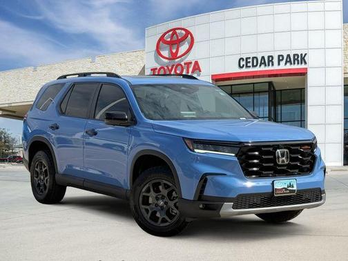 Sky 2025 Honda Pilot TrailSport