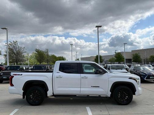 Ice 2025 Toyota Tundra Limited