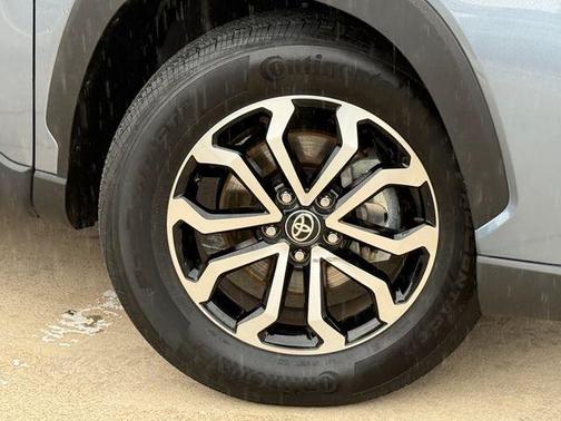 CELESTITE 2025 Toyota Corolla Cross Hybrid S