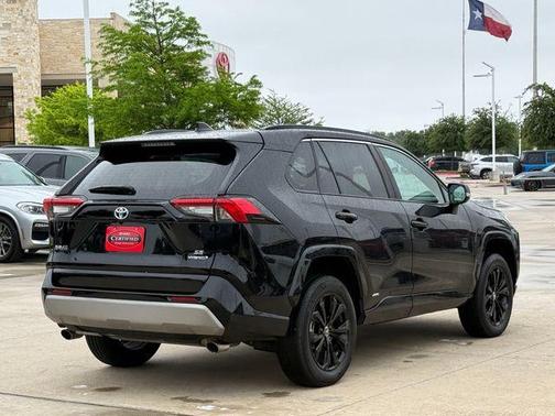 Midnight Black Metallic 2022 Toyota RAV4 Hybrid SE