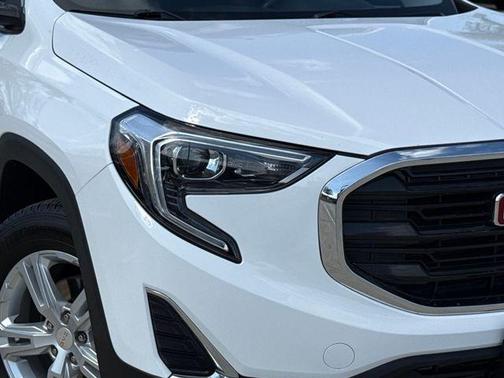 Summit White 2020 GMC Terrain SLE