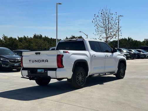 2025 Toyota Tundra SR5