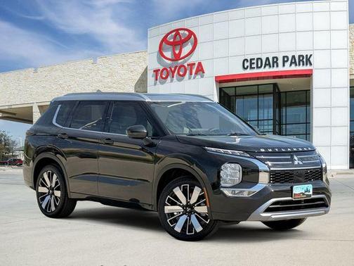 2025 Mitsubishi Outlander 