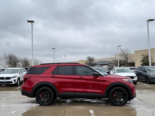 2024 Ford Explorer ST