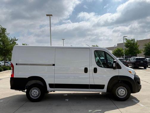 Bright White Clearcoat 2024 RAM ProMaster 1500 Low Roof