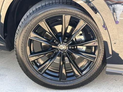Obsidian Black 2024 Lexus NX 350 F SPORT Handling