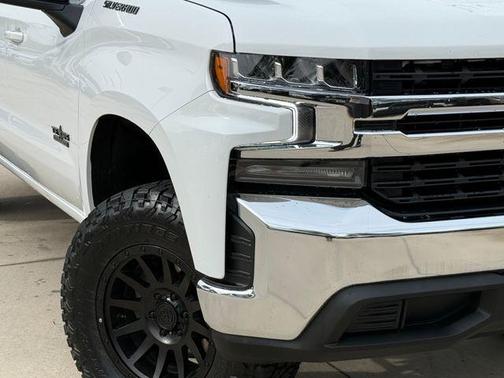 Summit White 2021 Chevrolet Silverado 1500 LT