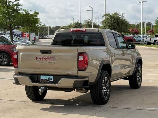 Desert Sand Metallic 2024 GMC Canyon AT4