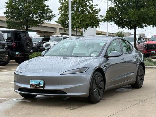 Quicksilver 2025 Tesla Model 3 Long Range
