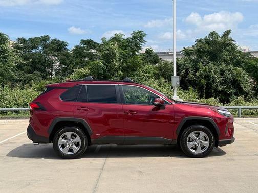 Pearl 2024 Toyota RAV4 Hybrid XLE