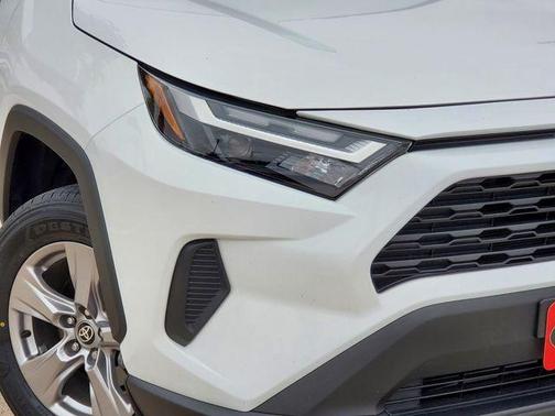 Ice 2025 Toyota RAV4 XLE