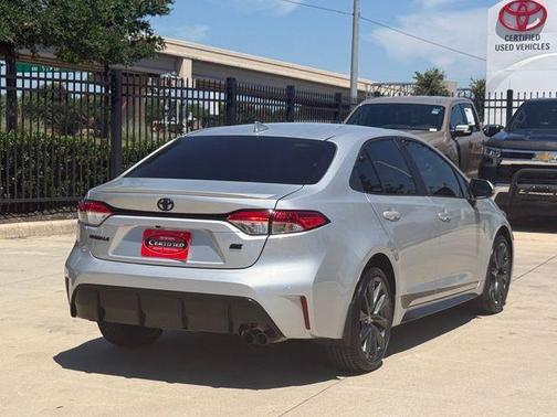 Classic Silver Metallic 2026 Toyota Corolla SE