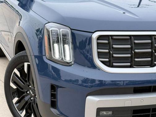 Midnight Black 2023 Kia Telluride SX-Prestige