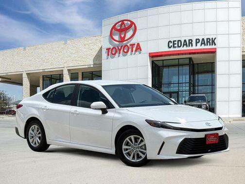 Ice 2026 Toyota Camry LE