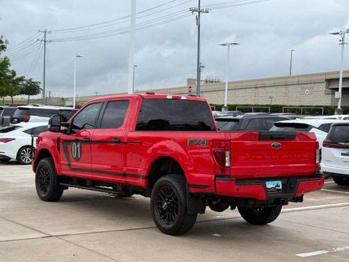 Race Red 2022 Ford F-350 XLT