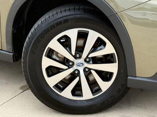 Autumn Green Metallic 2021 Subaru Outback Premium