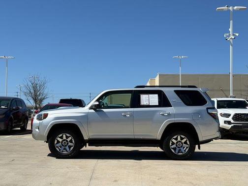 2022 Toyota 4Runner TRD Off Road