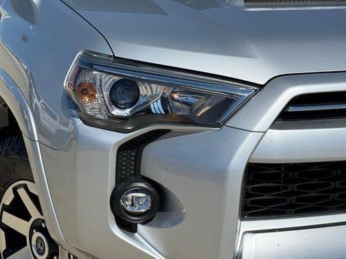 2022 Toyota 4Runner TRD Off Road