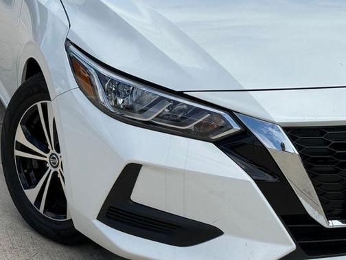Aspen White 2023 Nissan Sentra SV