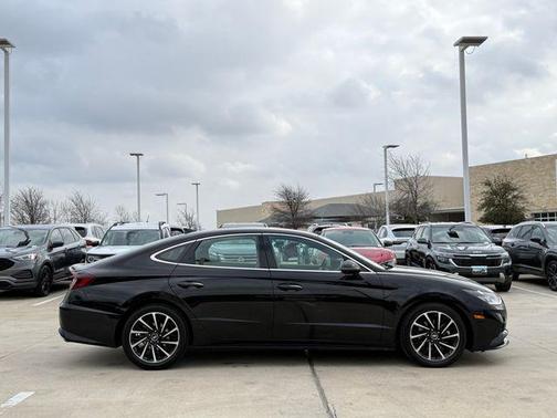 2020 Hyundai SONATA SEL Plus