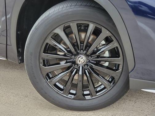 Blueprint 2025 Toyota Highlander XSE