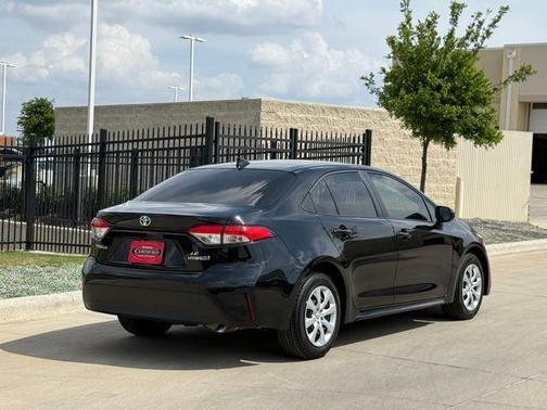 2024 Toyota Corolla Hybrid LE