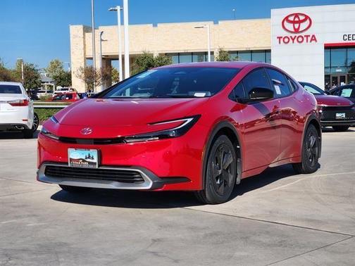 2026 Toyota Prius Plug-In Hybrid SE