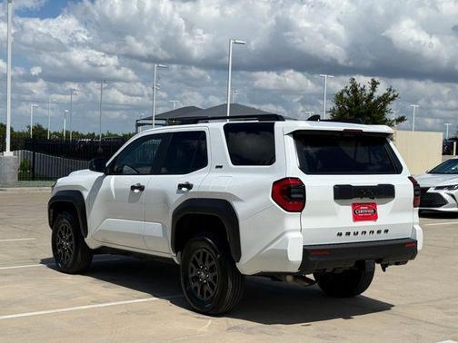 Ice 2026 Toyota 4Runner SR5