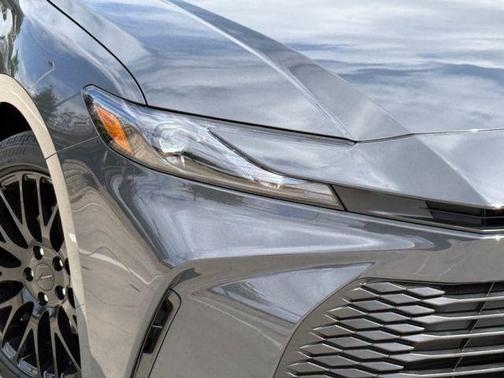 UNDERGROUND 2026 Toyota Camry LE