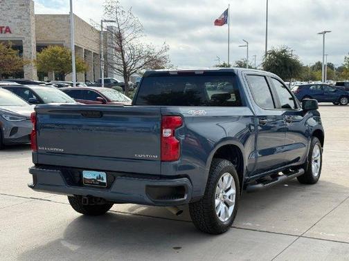 Lakeshore Blue Metallic 2024 Chevrolet Silverado 1500 Custom