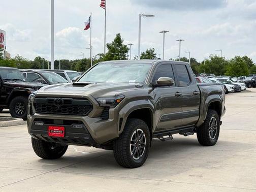 Bronze 2024 Toyota Tacoma Hybrid TRD