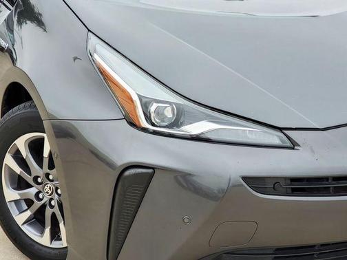 Magnetic Gray Metallic 2019 Toyota Prius Limited