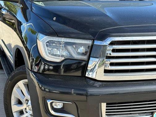 Midnight Black Metallic 2019 Toyota Sequoia Platinum