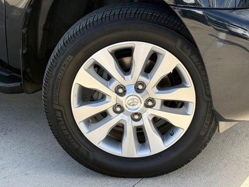 Midnight Black Metallic 2019 Toyota Sequoia Platinum
