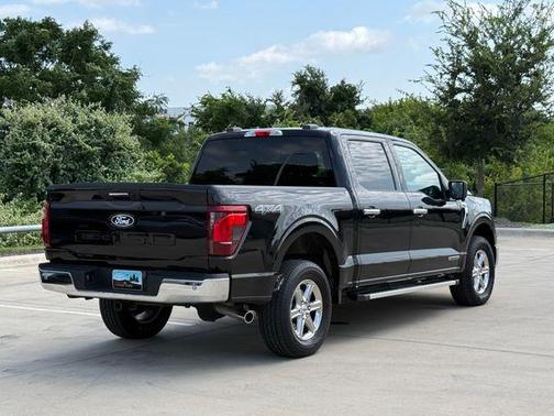 Agate Black Metallic 2024 Ford F-150 XLT