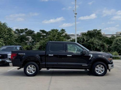 Agate Black Metallic 2024 Ford F-150 XLT