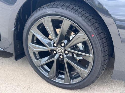 UNDERGROUND 2026 Toyota Corolla SE