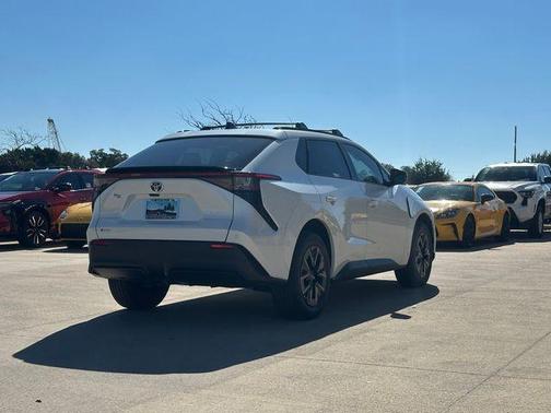 2026 Toyota bZ XLE PLUS