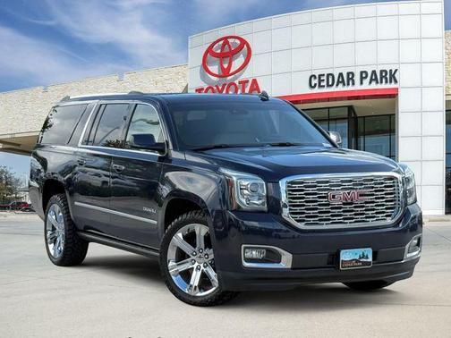Dark Sapphire Blue 2019 GMC Yukon XL Denali