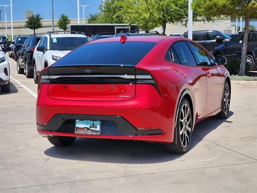 2025 Toyota Prius Plug-In Hybrid XSE