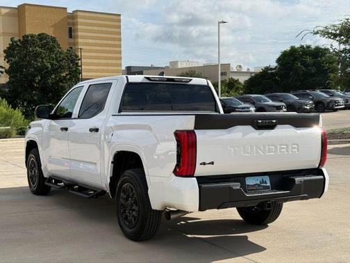 Ice 2024 Toyota Tundra SR