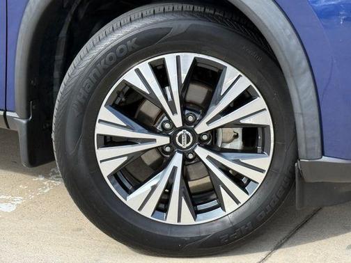 Caspian Blue 2021 Nissan Rogue SV