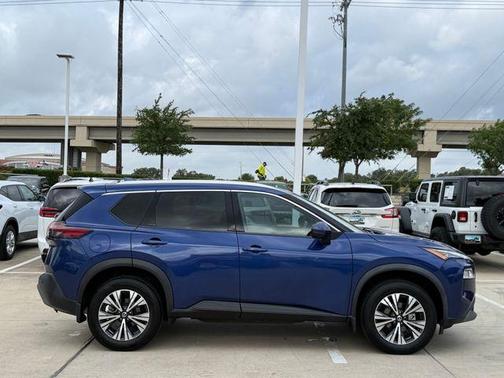 Caspian Blue 2021 Nissan Rogue SV