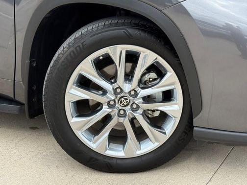2023 Toyota Highlander Limited