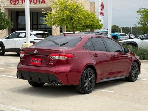 Pearl 2025 Toyota Corolla Hybrid SE