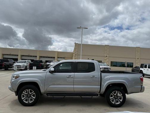 2017 Toyota Tacoma Limited