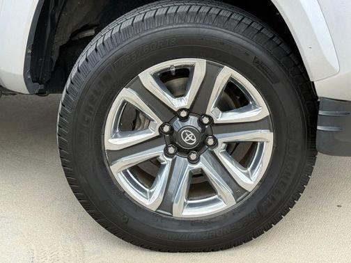 2017 Toyota Tacoma Limited