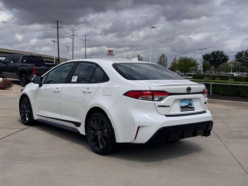 Ice 2026 Toyota Corolla SE