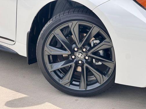 Ice 2026 Toyota Corolla SE